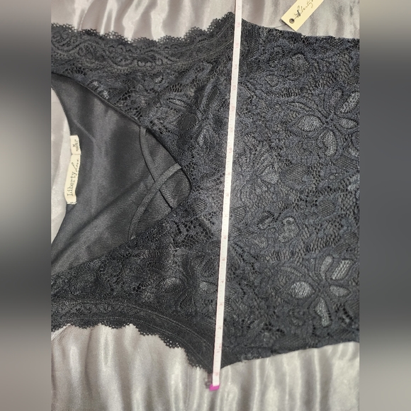 NWT Liberty Love Black Lace Bodycon Dress - Picture 8 of 12